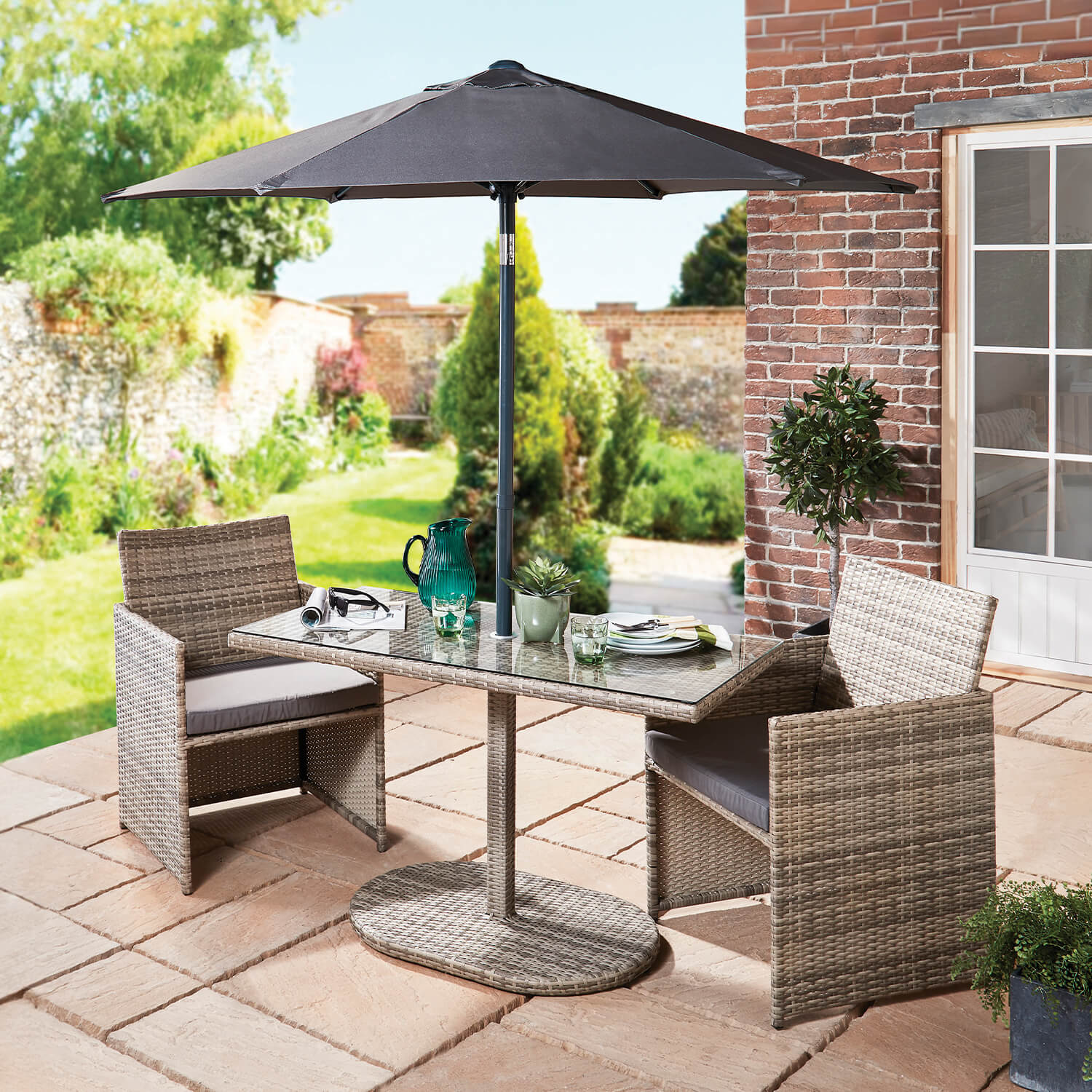 6-Piece Cube Rattan Bistro Set with Parasol