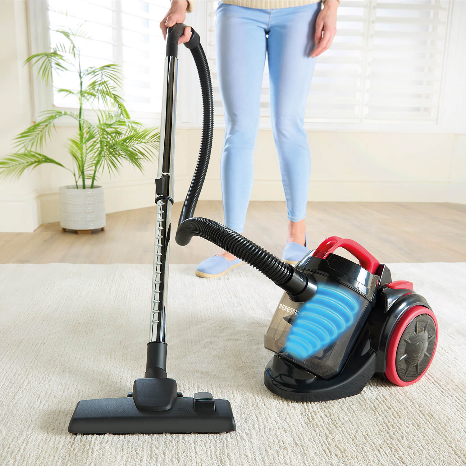 Image of Lightweight Cyclone Vacuum