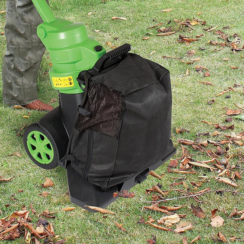 Spare Bag for Garden Vac an easy storage solution!