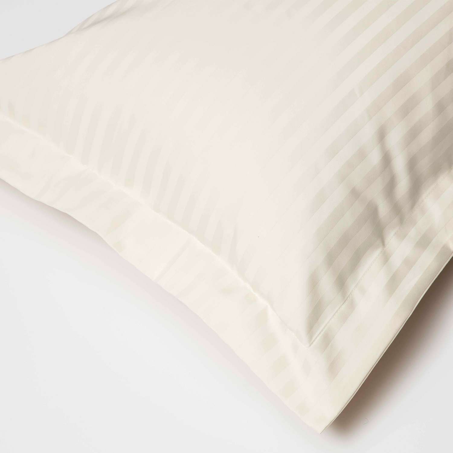 Coopers of Stortford Hotel Suite Ivory Oxford Pillowcase