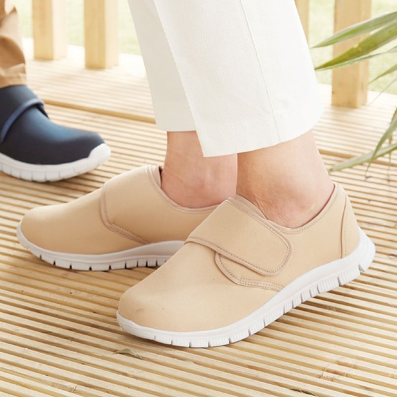 mens tan canvas shoes