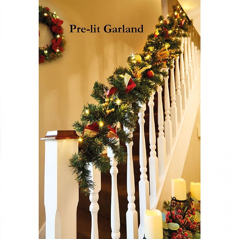 Pre Lit Garlands Uk / Christmas Garlands Wreaths By The English Garland