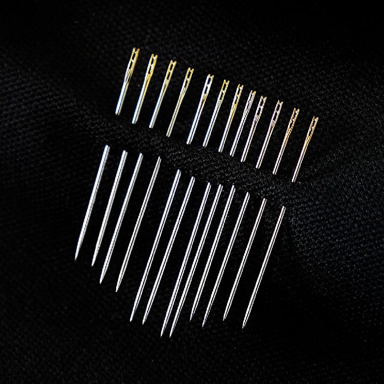 Set of 48 Easy Needle Threaders