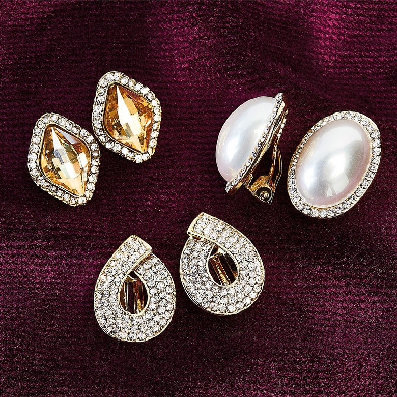 Buy earrings discount