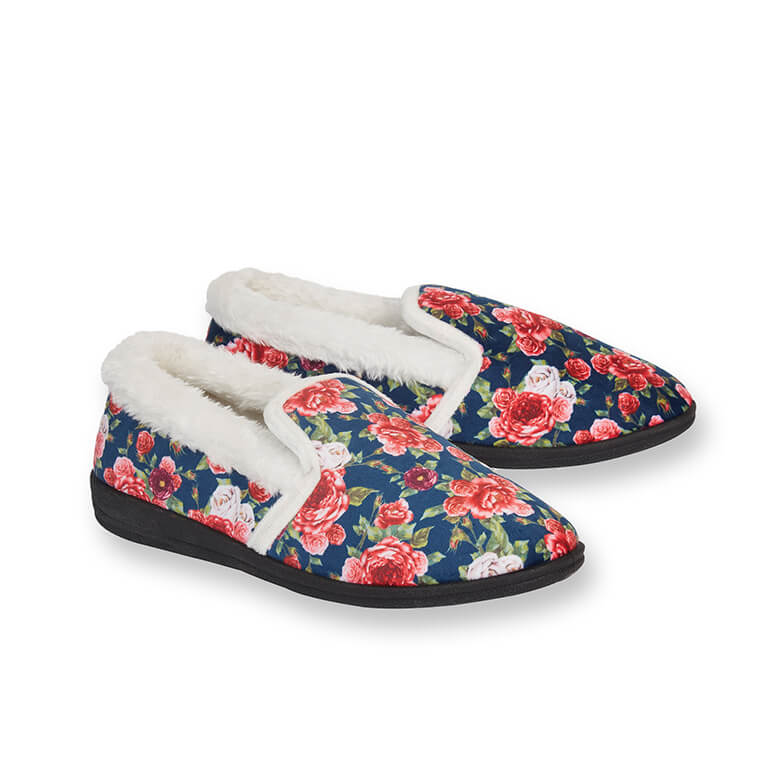 Sponge slippers deals for adults