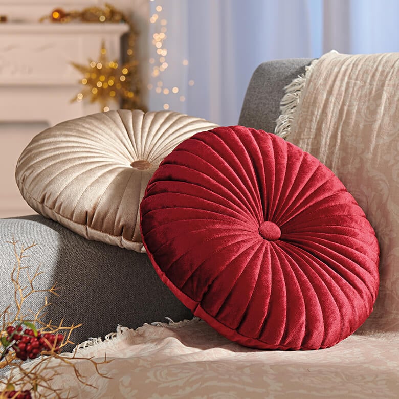 Round Pillows