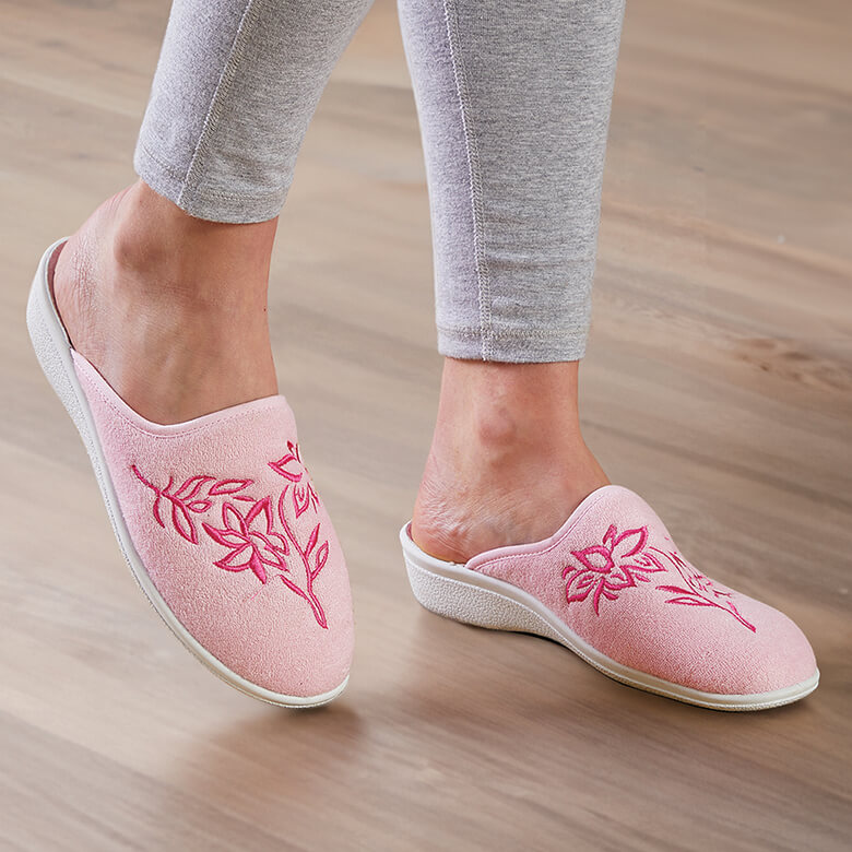 Womens pink best sale mules