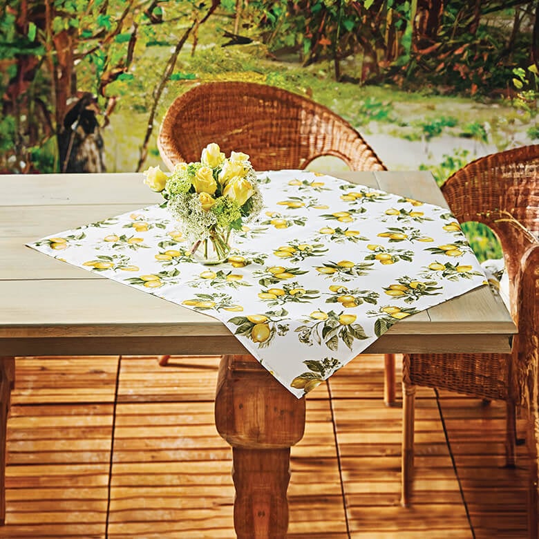 Lemon Print Square Tablecloth