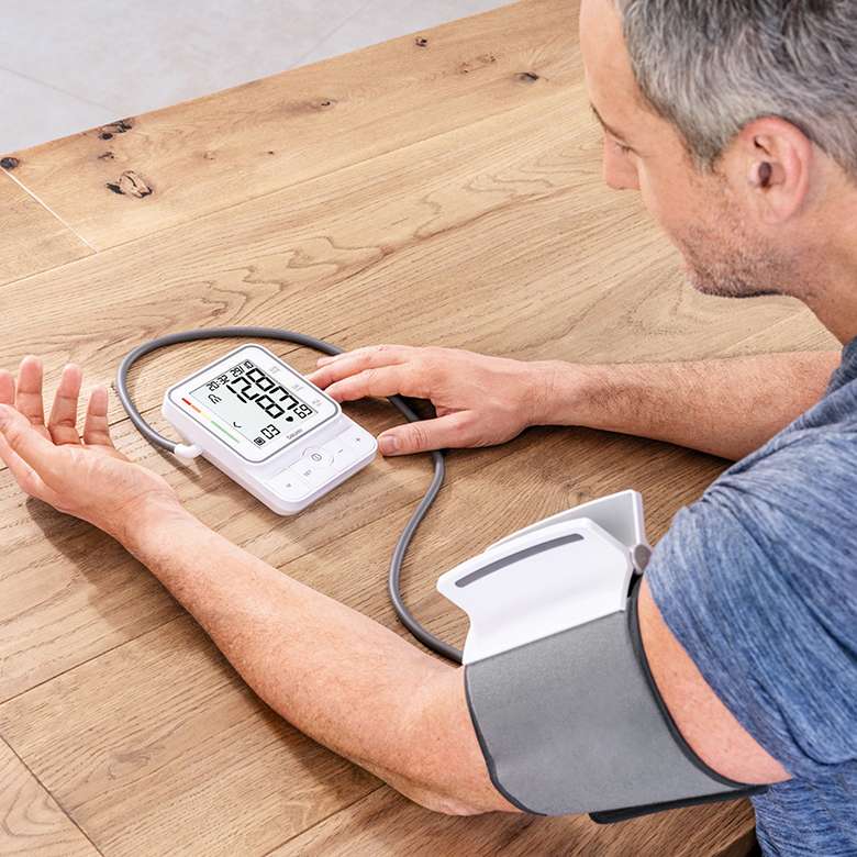 Upper Arm Blood Pressure Monitor With EasyClip Cuff Coopers Of Stortford