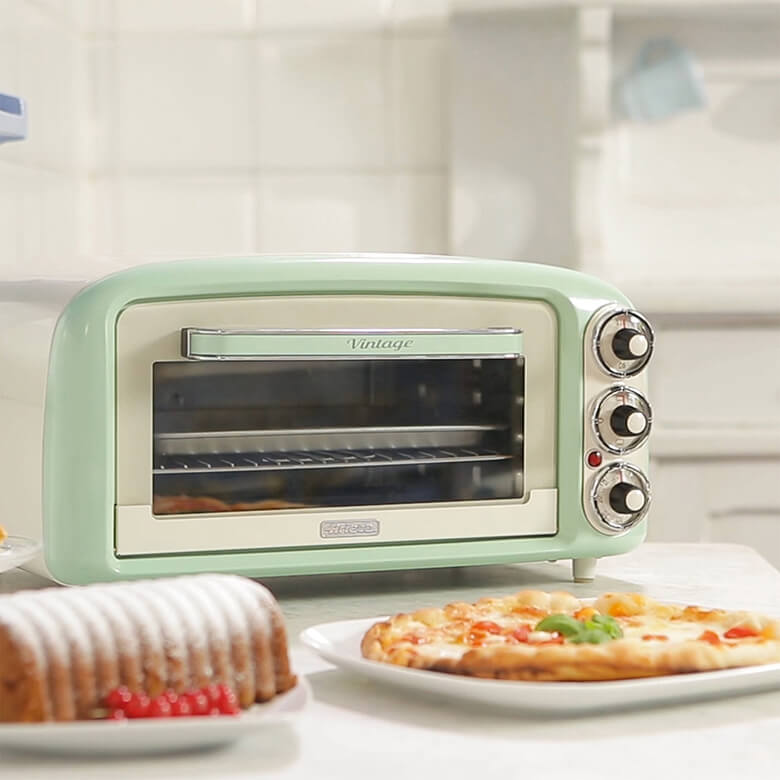 Ariete Vintage 18L Electric Mini Oven - Green | Coopers Of Stortford