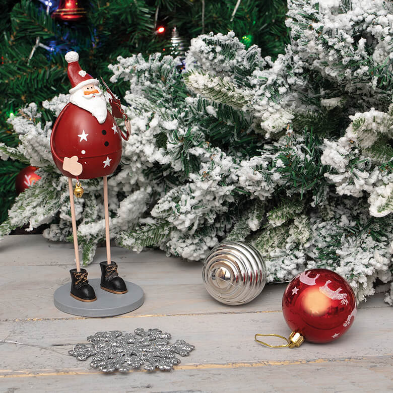 Metal christmas decor discount