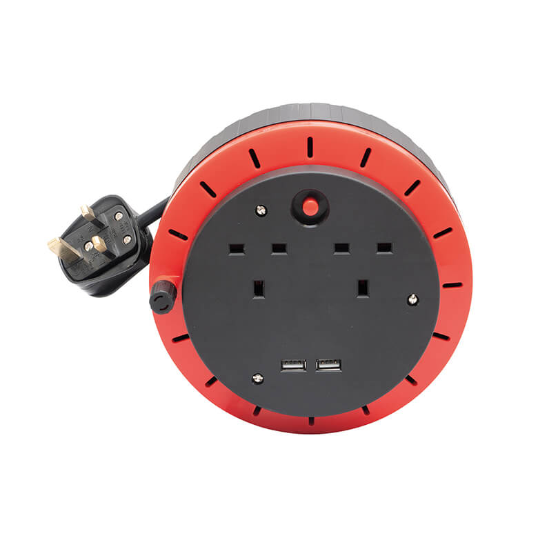 Eagle 2 Socket Cassette Cable Extension Reel with 2 USB Chargers