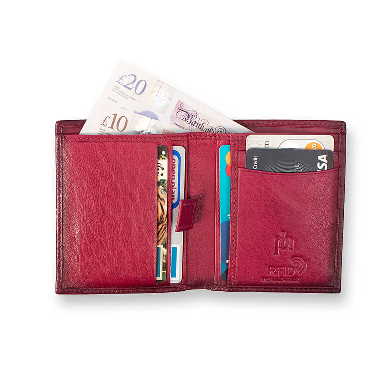 Carlton hotsell wallet price