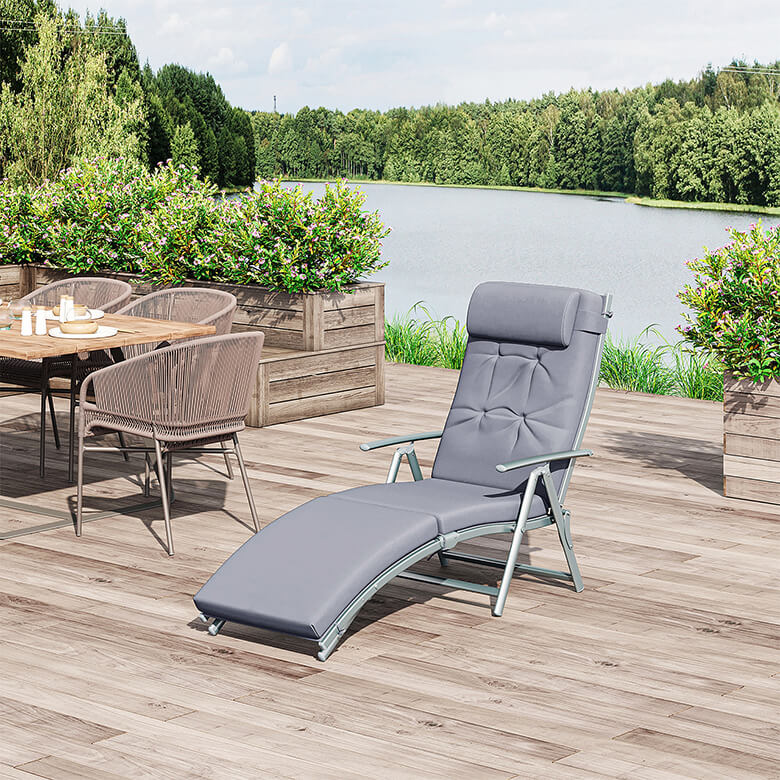 outdoor padded recliner chair