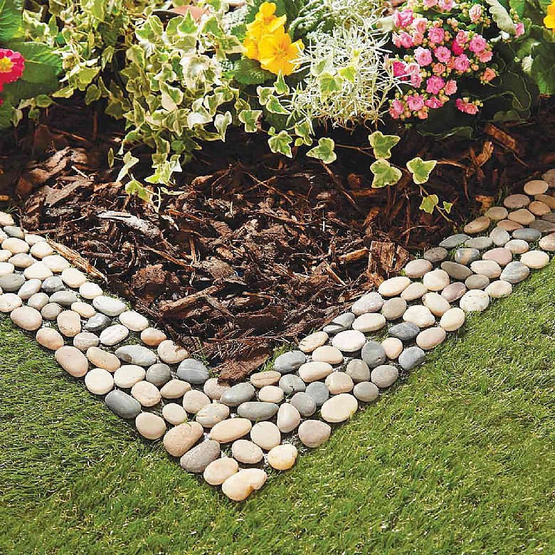 Decorative Garden Pebbles for Driveways, Paths & Pools