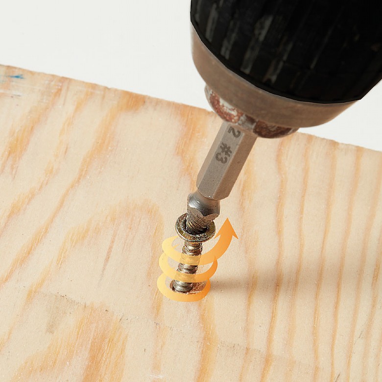 Damaged Screw Extractor Kit: remove damaged or rusted screws