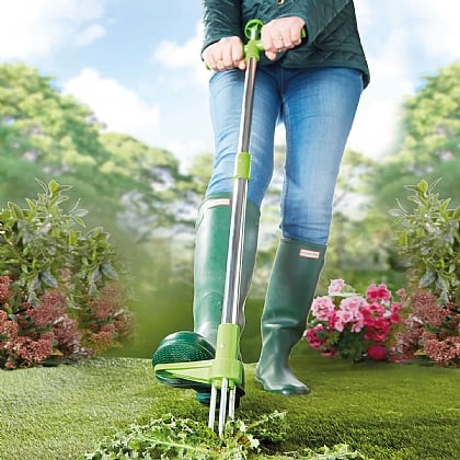 Long-Handled Weeder