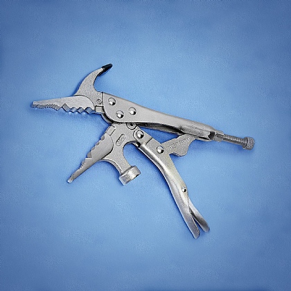 7-in-1 Shark Head Multi-Tool
