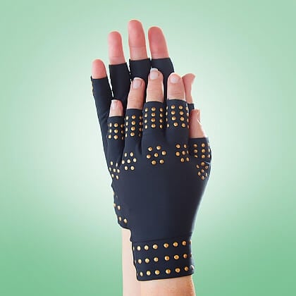 Pair of Magnetic Compression Gloves